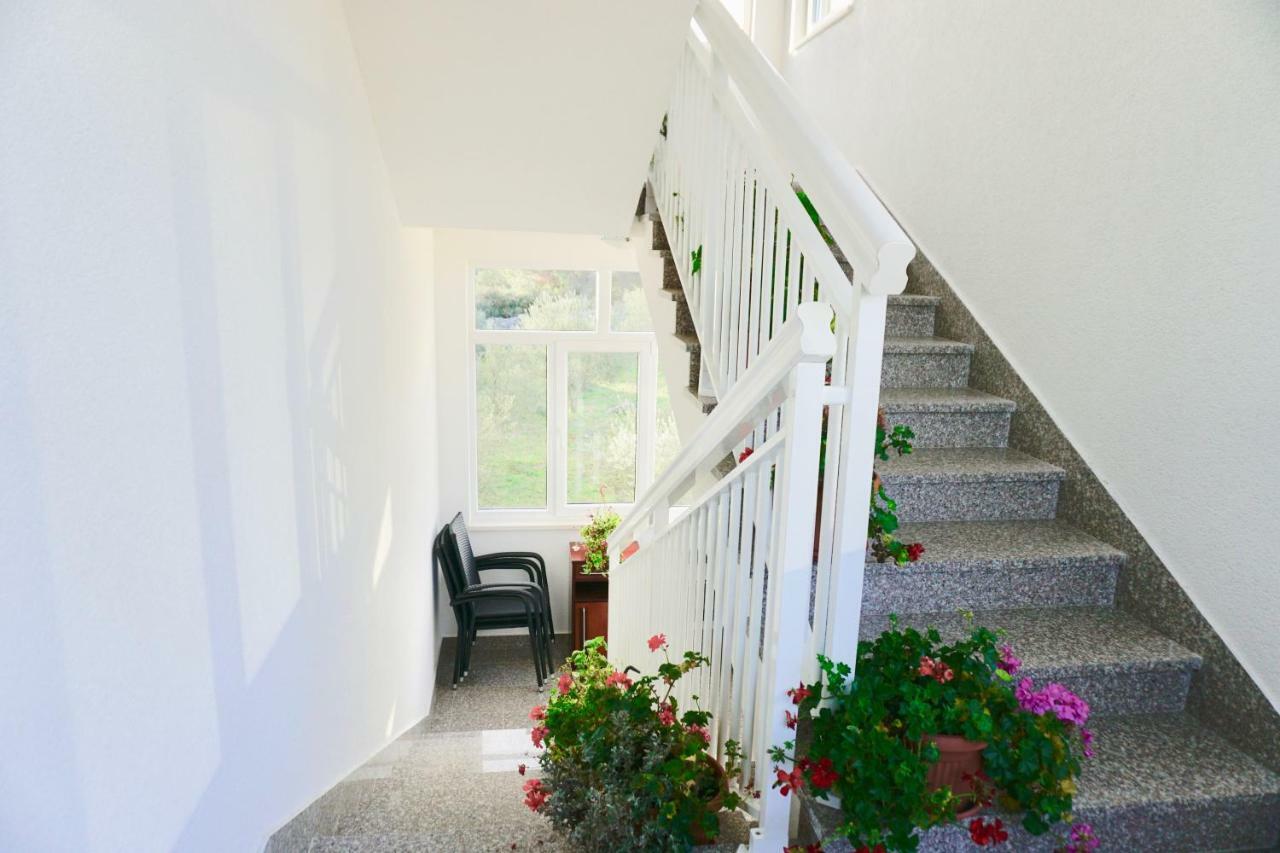 Rosette Apartment Seget Vranjica Exterior photo